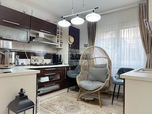 Vilă elegantă în Sinaia pe Calea Prahovei - imagine 9