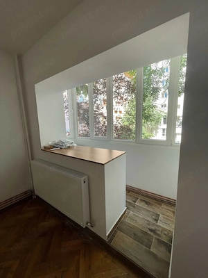 Ofer spre inchiriere apartament renovat, zona Perla, ideal pentru studenti sau pentru firme - imagine 3