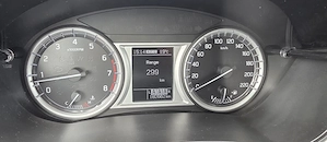 Suzuki Vitara 1.6 Benzină  4x4  LUXURY FULL 2017 Unic Proprietar Roti Vara Iarna Navigație Piele ETC - imagine 10
