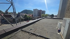 2 camere Petrodava cu ieșire pe terasă!  - imagine 6