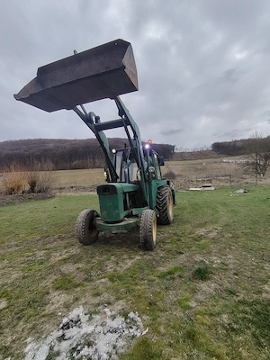 Buldoexcavator John Deere  - imagine 2