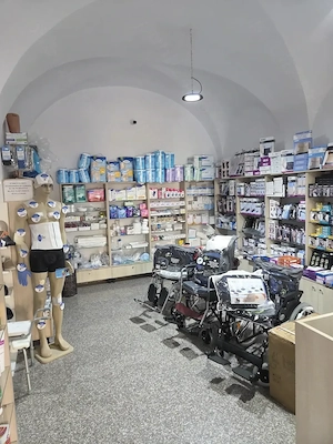 Vând spațiu comercial ultracentral  - imagine 2