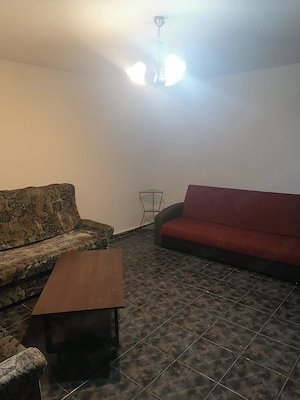 Închiriez garsonieră mobilată și utilată   41 mp   Zona Exercițiu-1250lei luna - imagine 3