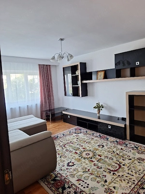 Vând apartament 