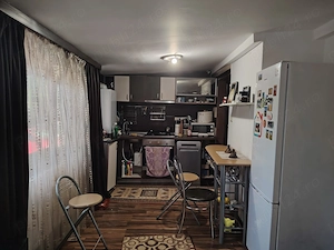 Vand apartament cu doua camere pretabil pentru spatiul comercial - imagine 6
