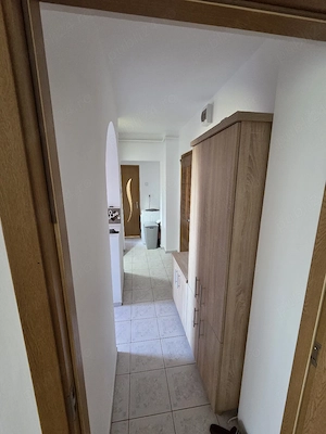 apartament 2 camere decomodat etaj 2 reghin Bul Libertatii - imagine 3