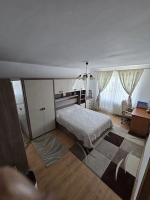 apartament 2 camere decomodat etaj 2 reghin Bul Libertatii - imagine 4