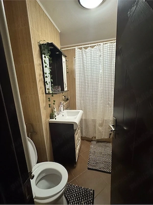 inchiriez apartament 2 camere