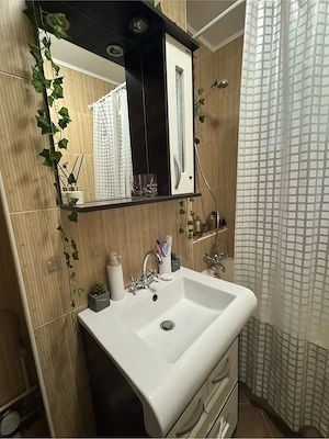 inchiriez apartament 2 camere - imagine 2