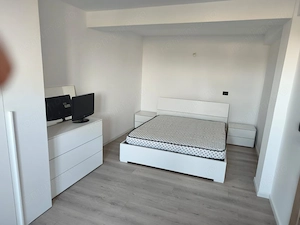 Apartament de inchiriat - imagine 3
