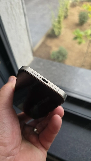 iPhone 15 Pro 256GB - Prim proprietar (Altex), Full Box, Stare Impecabilă