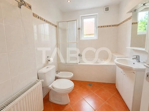 Apartament la casa de inchiriat 3 camere zona Sub Arini din Sibiu - imagine 10