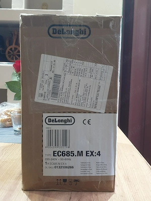 Espressor manual DELONGHI Dedica Style EC685.M, 1.1l, 1300W, 15 bar, sistem Cappuccino, argintiu-neg - imagine 2