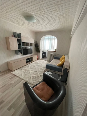 Apartament de inchiriat