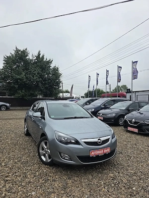 Opel Astra J 2012 Euro 5 Manual