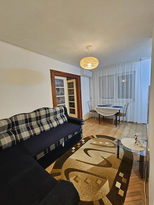 230 euro!!! Apartament cu 2 camere ET.3 Zona Sagului