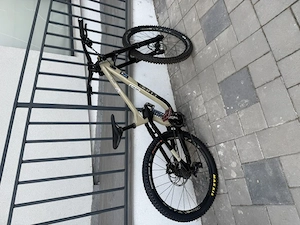 Vând CUBE TWO15 Pro 27.5, downhill, model 2021, culoare sand black