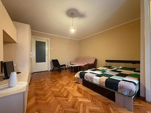 Apartament spatios, o camera, 32 mp utili + balcon - Circumvalatiunii - imagine 3