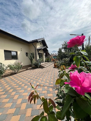 Vila  în Barnova,190 mp, zona Manastirea Barnova, teren 2000 mp - imagine 9