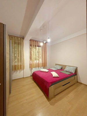 Apartament 3 Camere - 600  euro - Zona Girocului - imagine 8