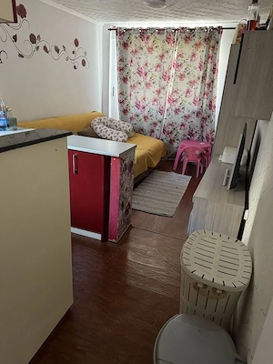 Apartament de vanzare ,zona Lujerului - imagine 2