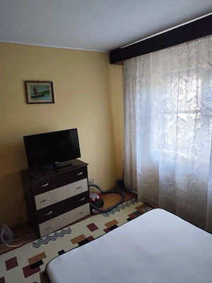 Inchiriez apartament cu doua camere - imagine 7