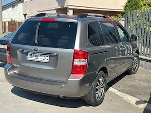 Kia grand carnival 7 locuri 2011an fabricație ,2,2cmc stare pectă atât  . - imagine 4