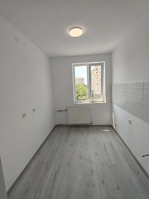 De Vânzare apartament cu doua cameră în Oradea  - imagine 3