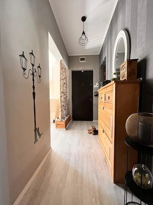 Apartament modern cu 3 camere, 86mp utili - Zona Dambovita - imagine 12