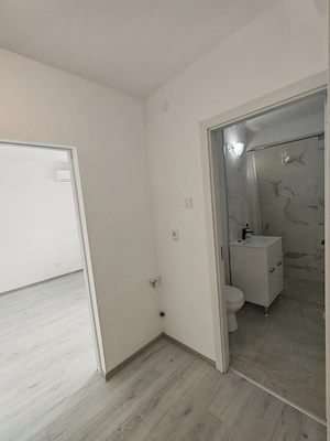 De Vânzare apartament cu doua cameră în Oradea  - imagine 7