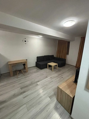 Garsonieră de închiriere, zona Liberty Center