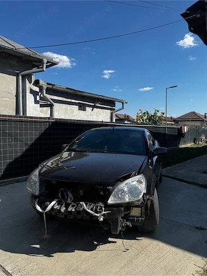 Dezmembrez sau vand pentru piese Opel Astra H Twintop 150 cp 