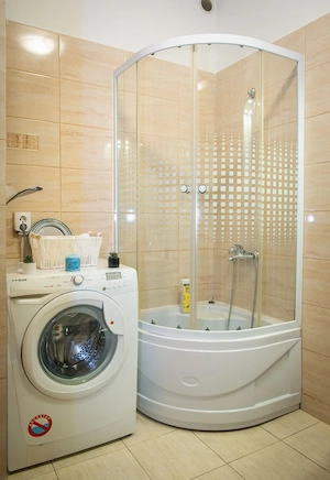 Inchiriez apartament 2 camere, decomandat, Centru- Teatrul Dramatic - imagine 7