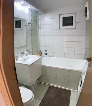 Vanzare Apartament 4 Camere Semidecomandat Sos.Berceni - imagine 7