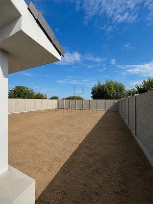 DUPLEX-FOARTE SPATIOS-TEREN GENEROS - COMPARIMENTARE EXCELENTA - imagine 2