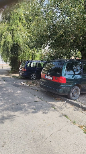 Vând VW Sharan, an 2001, motor 1.9 TDI, 7 locuri, 5 uși