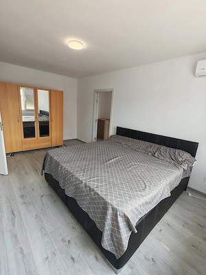 De Vânzare apartament cu doua cameră în Oradea  - imagine 6