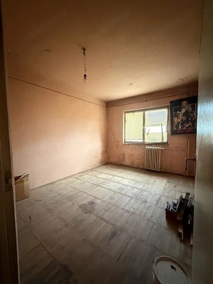 Apartament 3 camere, decomandat, 69 mp utili, etaj 4 - Soarelui  - imagine 4