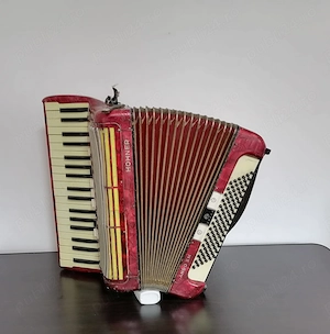 Vand Acordeon Hohner Tango II de 96 de basi 