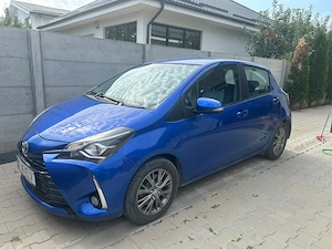 Toyota Yaris hibrid  - imagine 3