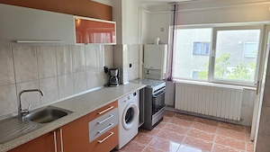 Vand apartament 2 camere decomandat in Deva, zona Pescarilor ( ITM), vedere in 2 parti, et 3 - imagine 12