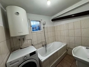Casa si teren de vanzare sau Schimb cu apartament 2 camere decomandate - imagine 7
