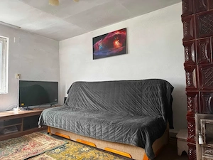Casa si teren de vanzare 