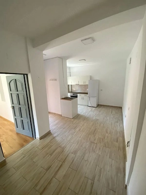 Inchiriez apartament 2 camere - imagine 2