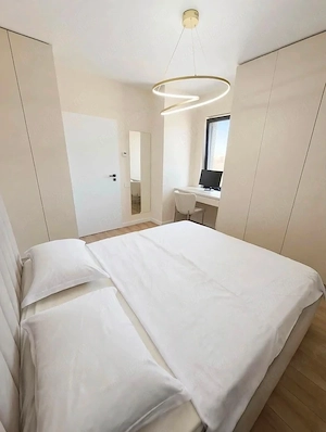 Apartament modern 2 camere de închiriat și loc de parcare. Sol Residence Zona de Nord. - imagine 4