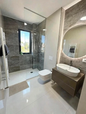 Apartament modern 2 camere de închiriat și loc de parcare. Sol Residence Zona de Nord. - imagine 3
