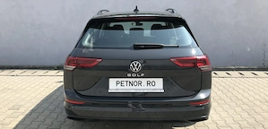 Volkswagen Golf 2.0 TDI 116CP Life - imagine 10