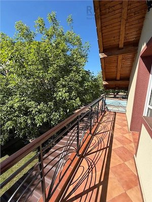 Vila Bran -4 apartamente cu potential turistic
