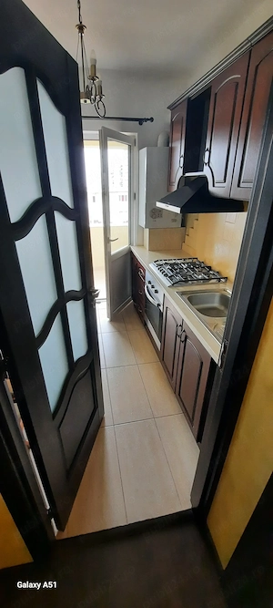 Inchiriez apartament 2 camere, pe termen lung - imagine 3