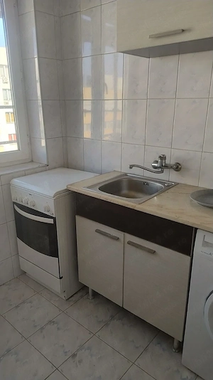 Garsoniera, Vatra Luminoasă,Bloc beton în reabilitare,aproape de Metrou Iancului Muncii - imagine 2